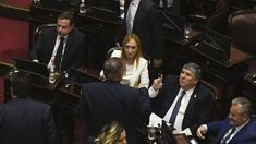 Los senadores calificaron como de difícil cumplimiento a las metas fijadas. Los senadores calificaron como de difícil cumplimiento a las metas fijadas.