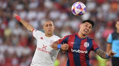 Gran duelo entre Fattori, de Huracán, y Bareiro, de San Lorenzo. Gran duelo entre Fattori, de Huracán, y Bareiro, de San Lorenzo.