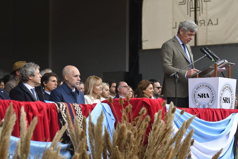 Nicolas Pino en La Rural.