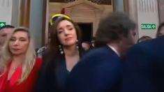 Karina Milei y Victoria Villarruel, en un insólito choque. Karina Milei y Victoria Villarruel, en un insólito choque.