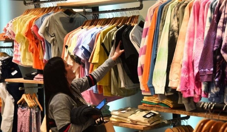 Las ventas minoristas pyme cayeron un 6,7% en junio con respecto a mayo.