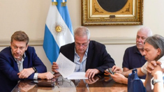 El acuerdo fue firmado en el Palacio Sarmiento en el marco de la paritaria 2022.