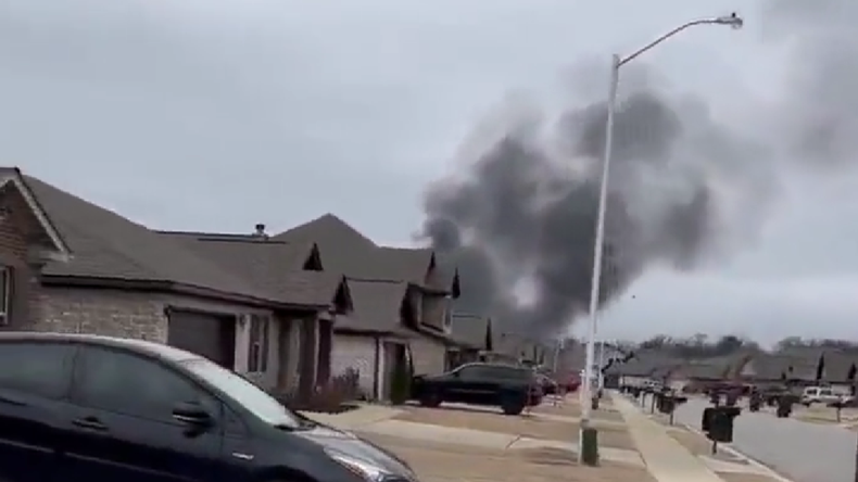 Impactante choque de un helicóptero militar produjo la muerte de dos personas