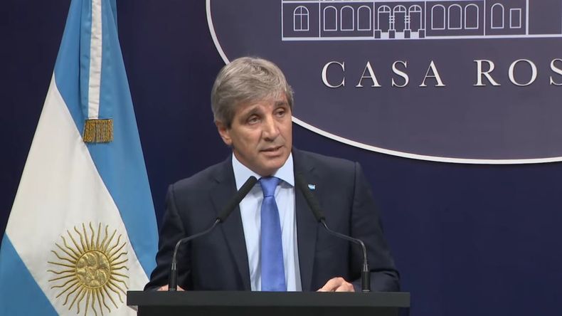Caputó habló sobre las medidas referidas a los dólares del colchón.&nbsp;