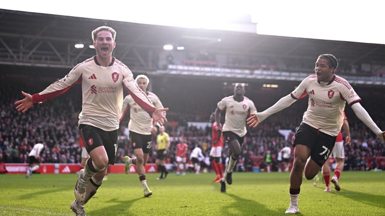 Liverpool ganó por 1 a 0 frente a Nottingham Forest por la 27° fecha de la Premier League