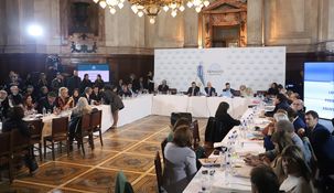 El Senado pasó a un cuarto intermedio por la Ley Bases y el paquete fiscal y se dilata la firma del dictamen.