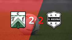 ferro y riestra igualaron por 2 en un vibrante partido ferro y riestra igualaron por 2 en un vibrante partido