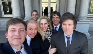Javier Milei junto a sus principales colaboradores.