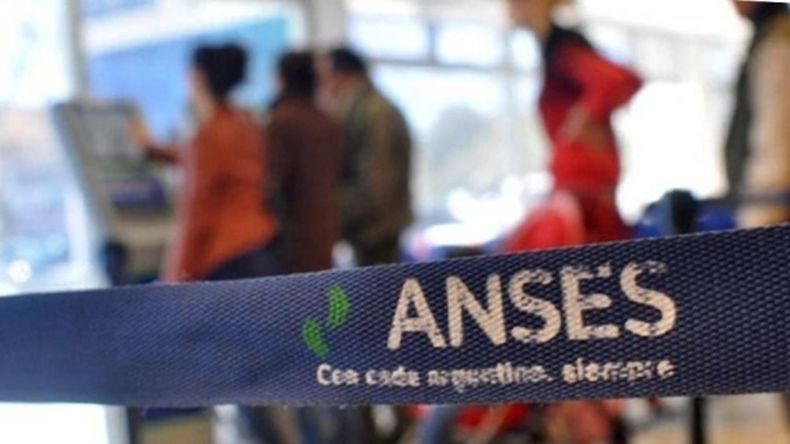 ANSES paga hasta $12.000: quiénes cobran el plus