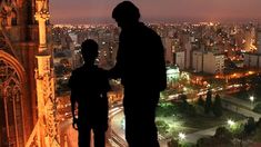 Otro juicio por paternidad: una familia de La Plata reclama por un chico de 13 años Otro juicio por paternidad: una familia de La Plata reclama por un chico de 13 años