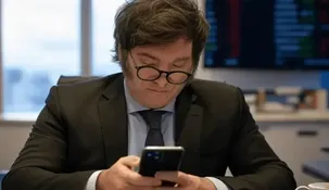 Javier Milei republicó el comunicado de la droguería Suizo Argentina en sus historias de Instagram.