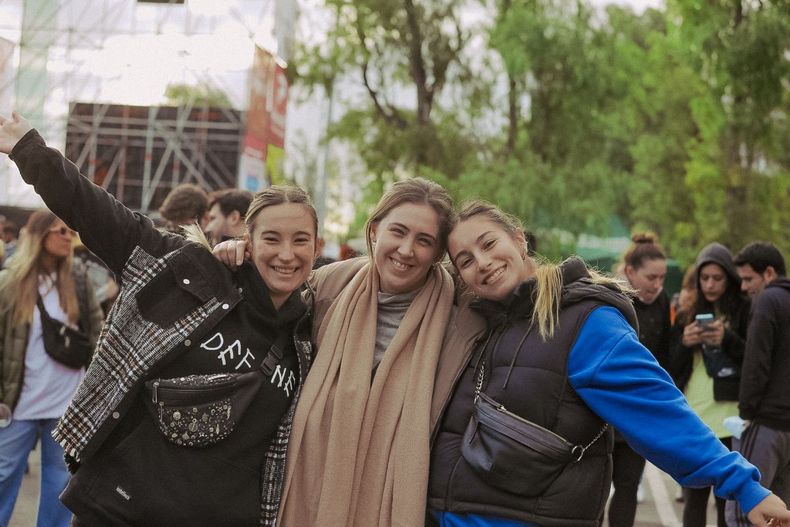 Rock y amistad este sábado en Tecnópolis