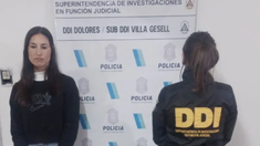 Deberá hacer un tratamiento psicológico para tratar su personalidad agresiva. Deberá hacer un tratamiento psicológico para tratar su personalidad agresiva.