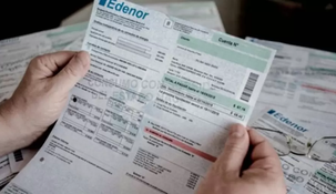 Los usuarios de Edenor sufrirán un aumento luego de que el Gobierno haya aprobado erróneamente tarifas más bajas.