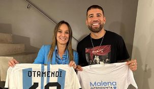 Malena Galmarini junto a Otamendi.&nbsp;