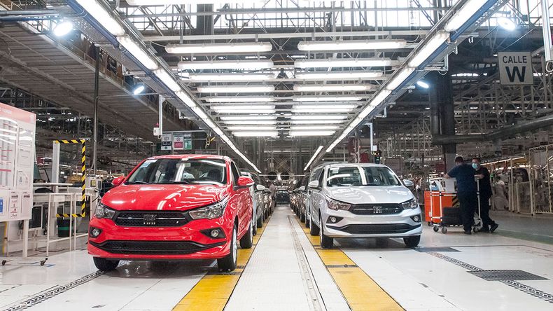 El Fiat Cronos color Rojo Montecarlo fue la unidad producida número 250.000.-