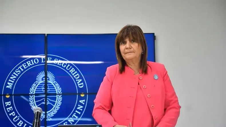 Patricia Bullrich le pidió a la Justicia que cobre a los responsables los gastos del operativo en el Congreso: El que las hace