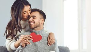 Las personas nacidas bajo el signo de la Rata en la Astrología China poseen una irresistible mezcla de encanto.