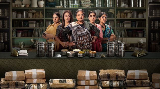 Llegó a la gran N roja, El cártel de las amas de casa, una producción india de este año que se lanzó rápidamente. Cargada de drama, thriller y crimen, tiene condimentos cinematográficos super atrapantes que hacen que sea un entretenimiento garantizado.