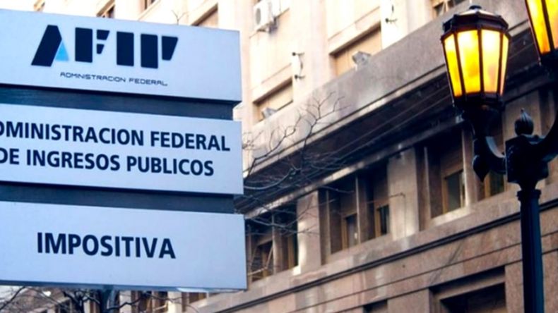 La recaudación tributaria ascendió a $2