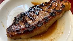 El bodegón barato de Buenos Aires que hace un bife espectacular. El bodegón barato de Buenos Aires que hace un bife espectacular.