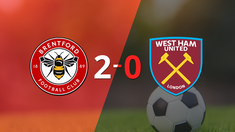 brentford marco dos veces en la victoria ante west ham united en el estadio griffin park