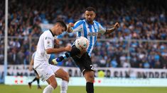 Cardona no encuentra su nivel en Racing. Cardona no encuentra su nivel en Racing.