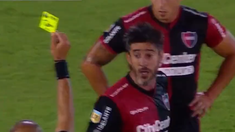 Pablo Pérez fue amonestado contra River y se convirtió en tendencia. Pablo Pérez fue amonestado contra River y se convirtió en tendencia.