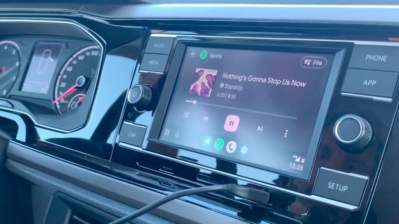 Conectividad full Android Auto & Apple CarPlay.