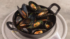 Te contamos todo acerca de este restaurante que se especializa en gastronomía española, ubicado en la Ciudad de Buenos Aires. Te contamos todo acerca de este restaurante que se especializa en gastronomía española, ubicado en la Ciudad de Buenos Aires.