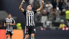 Rodrigo Battaglia, en la mira de Fernando Gago Rodrigo Battaglia, en la mira de Fernando Gago