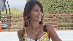 La mujer de Messi se cruzó con un fanático. La mujer de Messi se cruzó con un fanático.