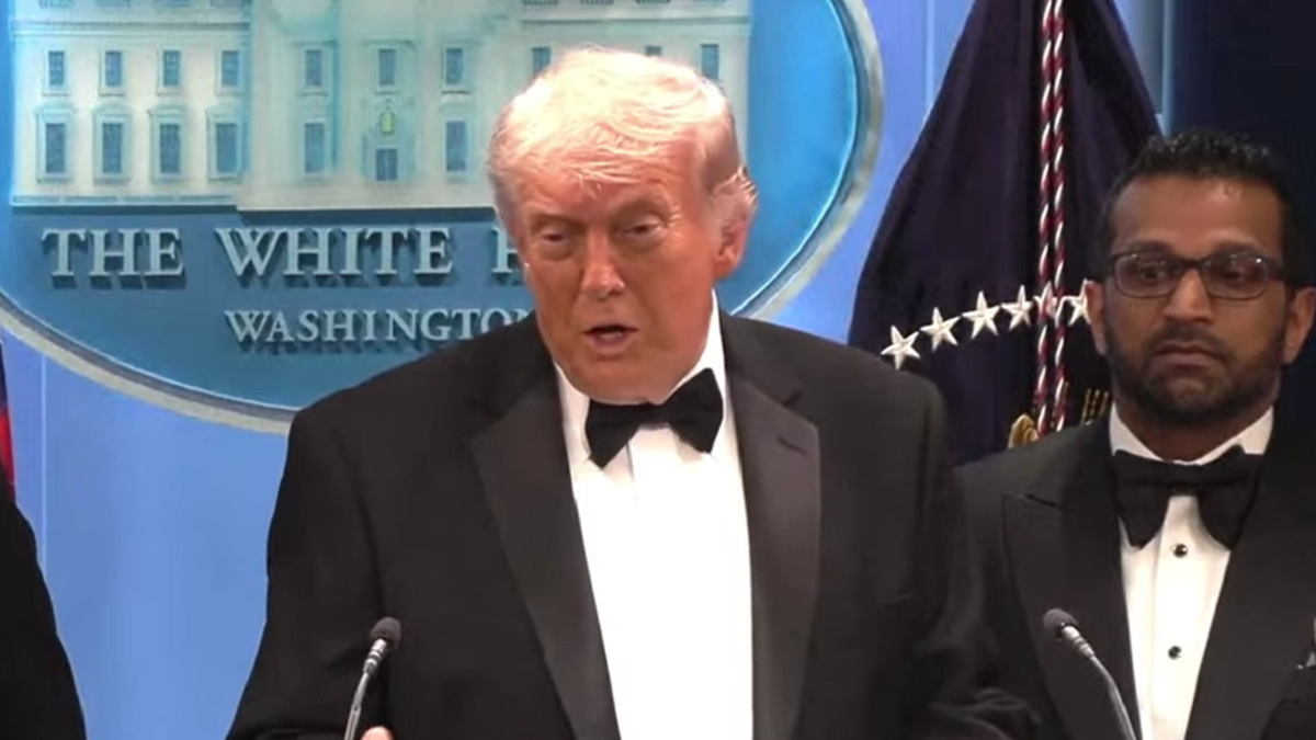 El FBI investiga el móvil del atentado contra Donald Trump y una carta que el sospechoso envió a su familia