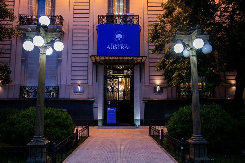 La presentación se realizó en la sede porteña de la Universidad Austral. La presentación se realizó en la sede porteña de la Universidad Austral.