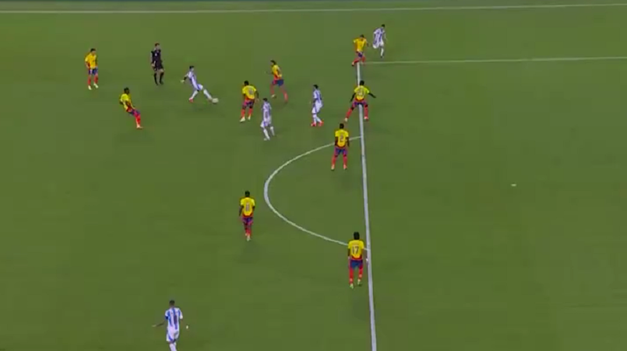 El gol se invalidó por posición adelantada de Nicolás Tagliafico.