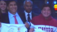 Diego Maradona firmó contrato con la Corona británica Diego Maradona firmó contrato con la Corona británica