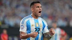 El Toro Martínez grita con alma y vida el único gol de la Selección. El Toro Martínez grita con alma y vida el único gol de la Selección.