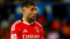 En Portugal aseguran que tras el Mundial 2026, Nicolás Otamendi se podrá la camiseta de River. En Portugal aseguran que tras el Mundial 2026, Nicolás Otamendi se podrá la camiseta de River.