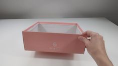 Ideas fantásticas para reciclar una caja de zapatos en cinco simples pasos desde tu casa. Ideas fantásticas para reciclar una caja de zapatos en cinco simples pasos desde tu casa.