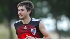 Archubi jugó en River entre 2008 y 2011. Archubi jugó en River entre 2008 y 2011.