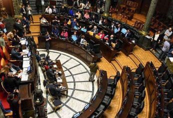 la legislatura portena aprobo el proyecto para frenar el acoso a deudores