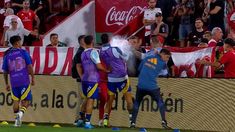 partido caliente entre huracan y boca: marcos rojo fue agredido desde la platea partido caliente entre huracan y boca: marcos rojo fue agredido desde la platea