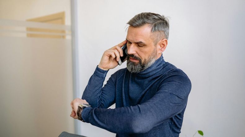 Así lo indica un estudio reciente que concluye que una llamada telefónica tiene mayor potencial para fortalecer los vínculos personales que una comunicación escrita.  
