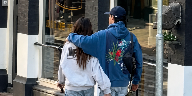 La foto a la que hizo mención Yanina Latorre, donde se ve al piloto junto a la actriz.
