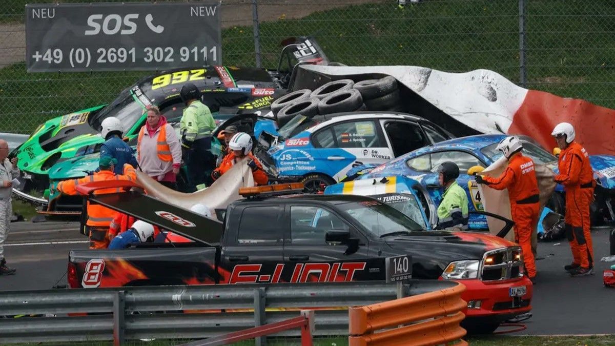 Fatal accidente en Nürburgring: siete autos involucrados y un piloto muerto