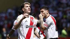 Colidio festeja su gol, el primero del Millonario. Colidio festeja su gol, el primero del Millonario.