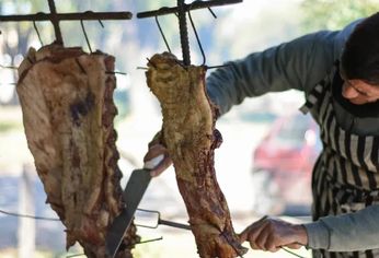El pueblo celebrará la primera edición de la Fiesta del Asado Campero el 19 de octubre. El pueblo celebrará la primera edición de la Fiesta del Asado Campero el 19 de octubre.