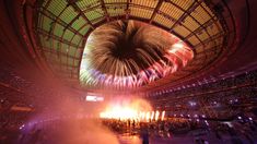 Los fuegos artificiales generaron una noche inolvidable.