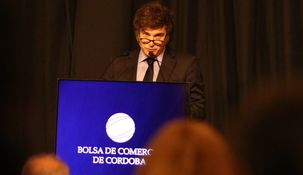 Javier Milei en la Bolsa de Comercio de Córdoba en 2024.
