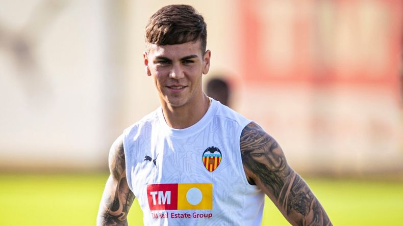 Enzo Barrenechea fue citado por primera vez a la mayor de la Selecci&oacute;n argentina.&nbsp;